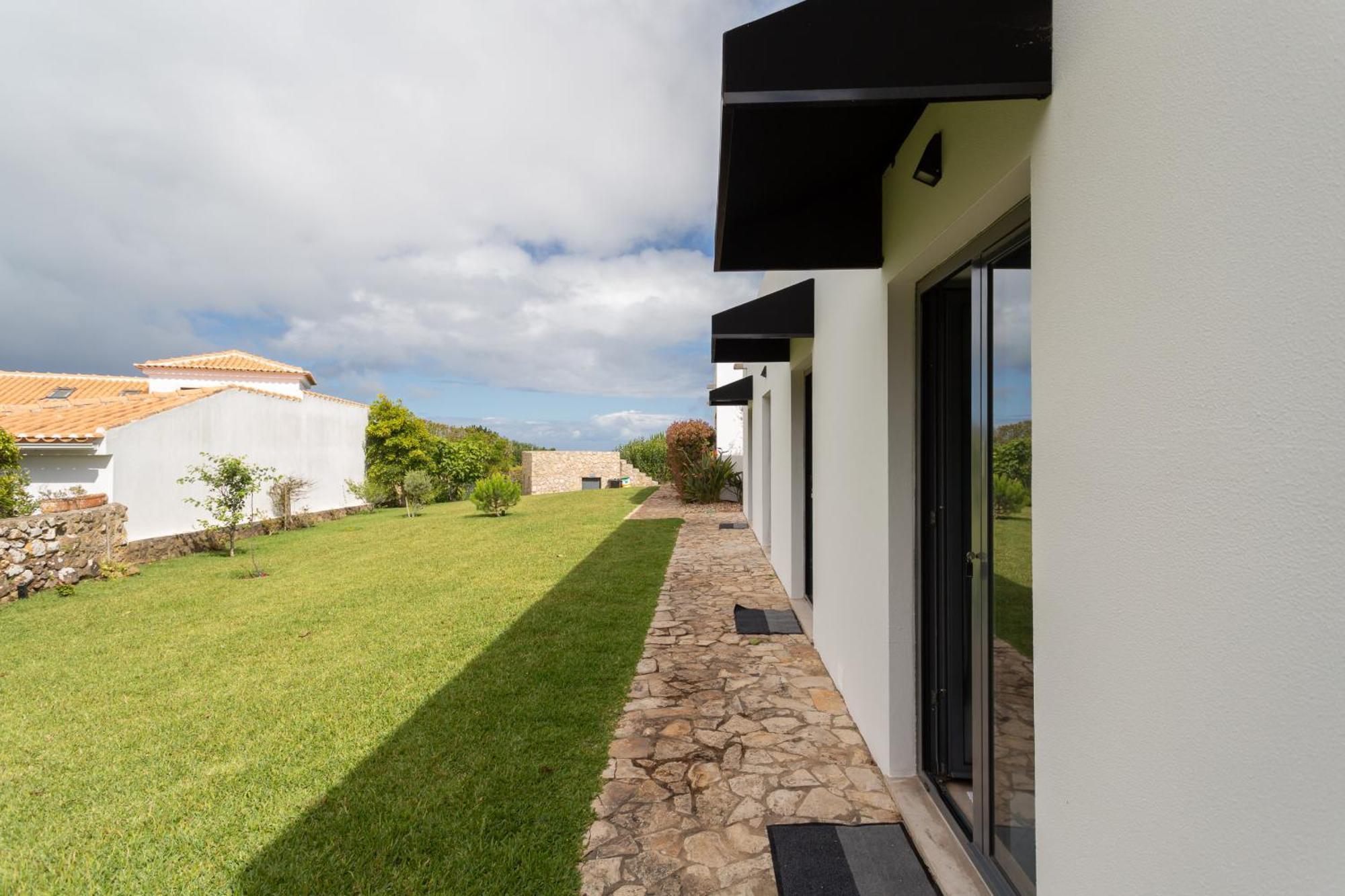 Penedo Escape Sea Suites Colares Bagian luar foto